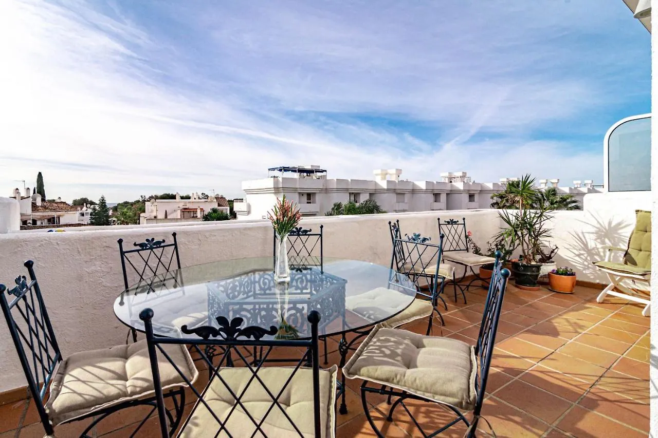 Andalusian Elegance Apartment In El Paraiso With 360 Views Over Sea And Mountains Estepona