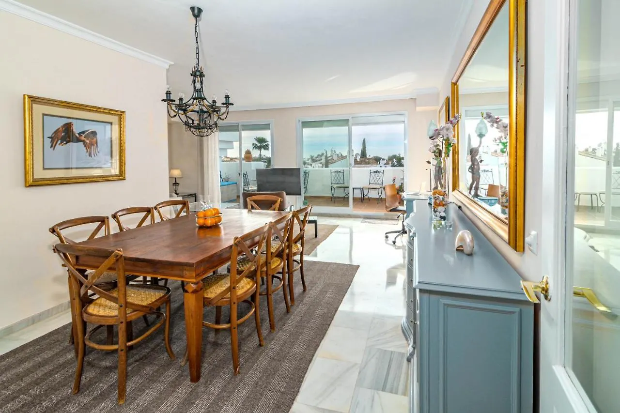 Andalusian Elegance Apartment In El Paraiso With 360 Views Over Sea And Mountains Estepona Spain