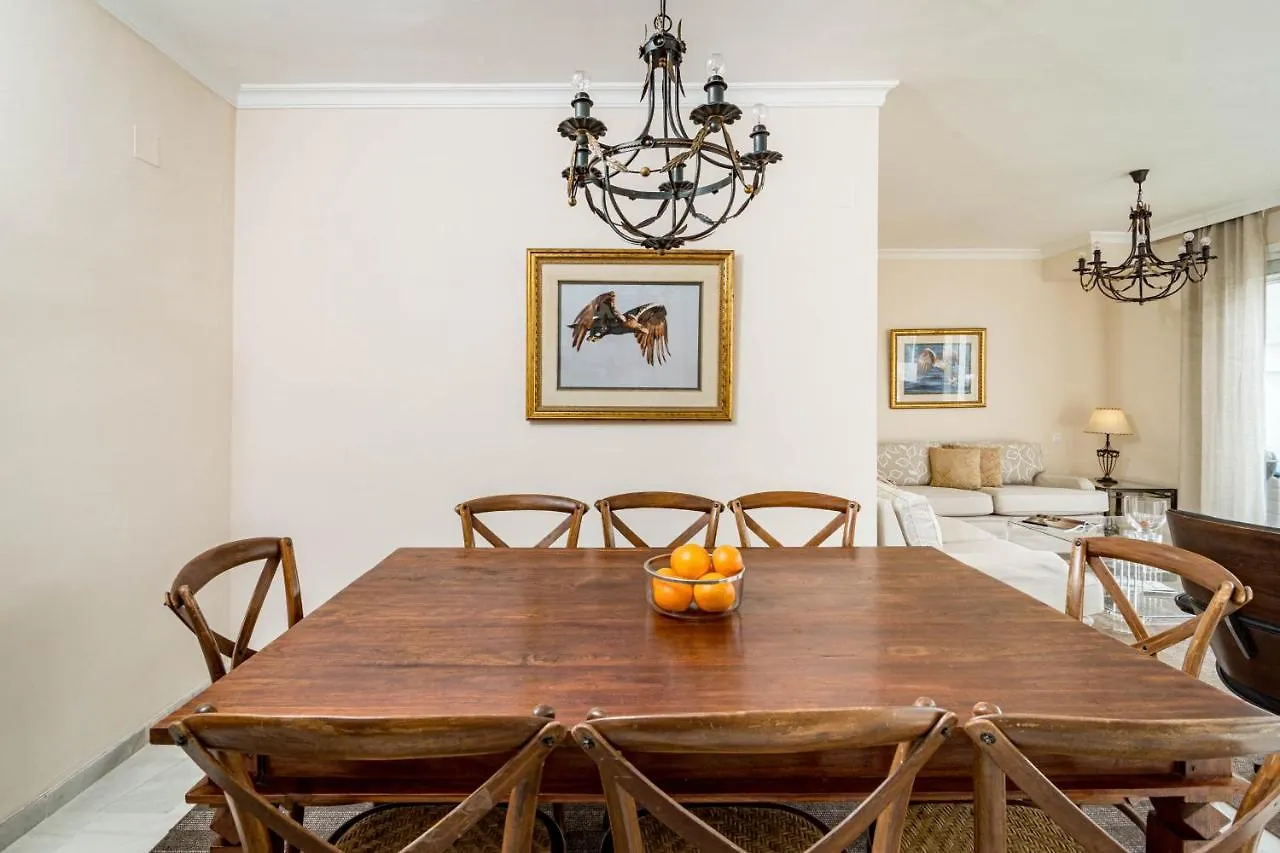 Andalusian Elegance Apartment In El Paraiso With 360 Views Over Sea And Mountains Estepona Spain