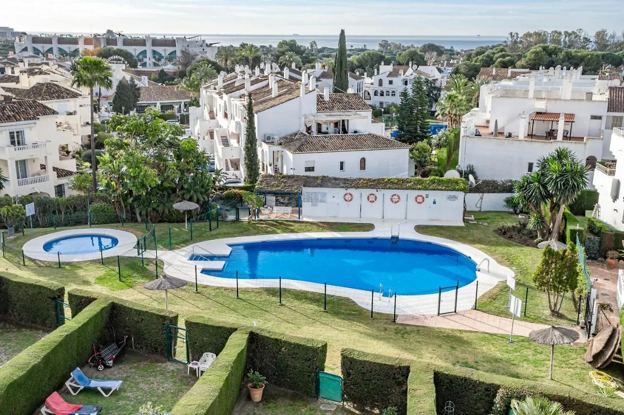 Andalusian Elegance Apartment In El Paraiso With 360 Views Over Sea And Mountains Estepona Spain