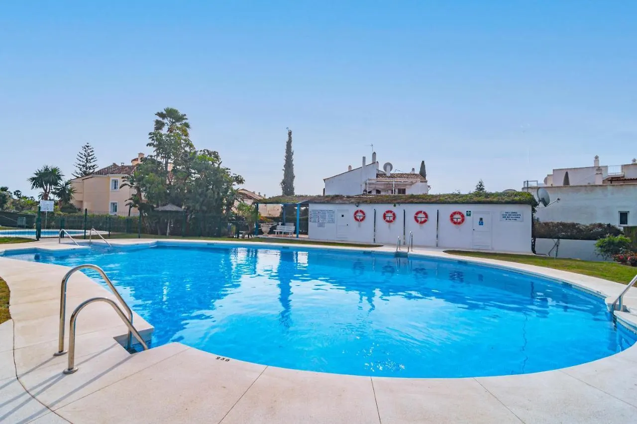 Andalusian Elegance Apartment In El Paraiso With 360 Views Over Sea And Mountains Estepona