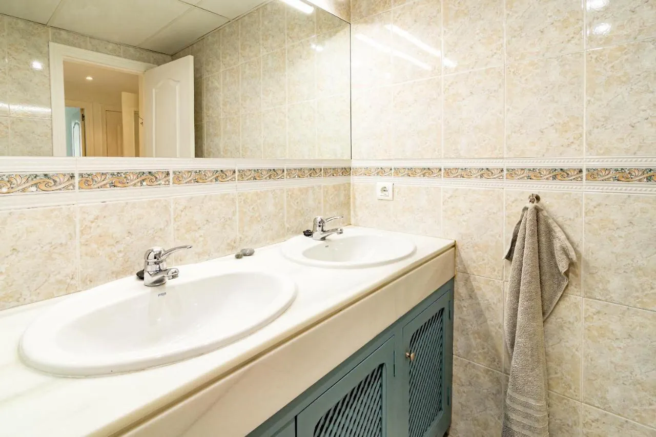 Andalusian Elegance Apartment In El Paraiso With 360 Views Over Sea And Mountains Estepona 0*,