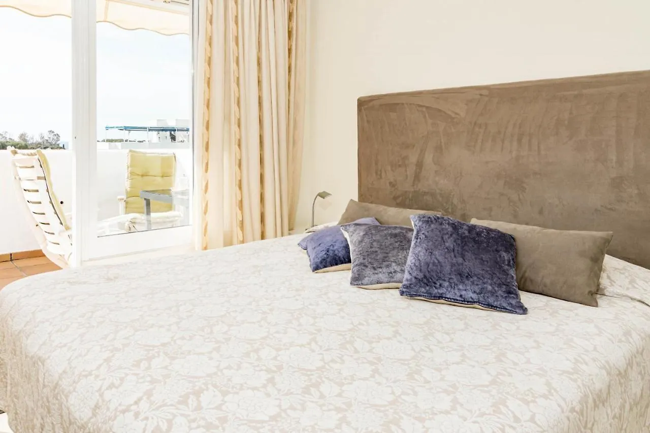 Andalusian Elegance Apartment In El Paraiso With 360 Views Over Sea And Mountains Estepona 0*,